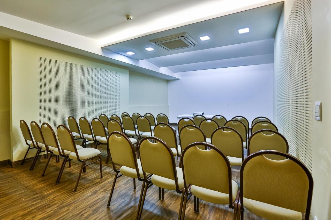 Nobile Suites Executive Ρεσίφε Εξωτερικό φωτογραφία